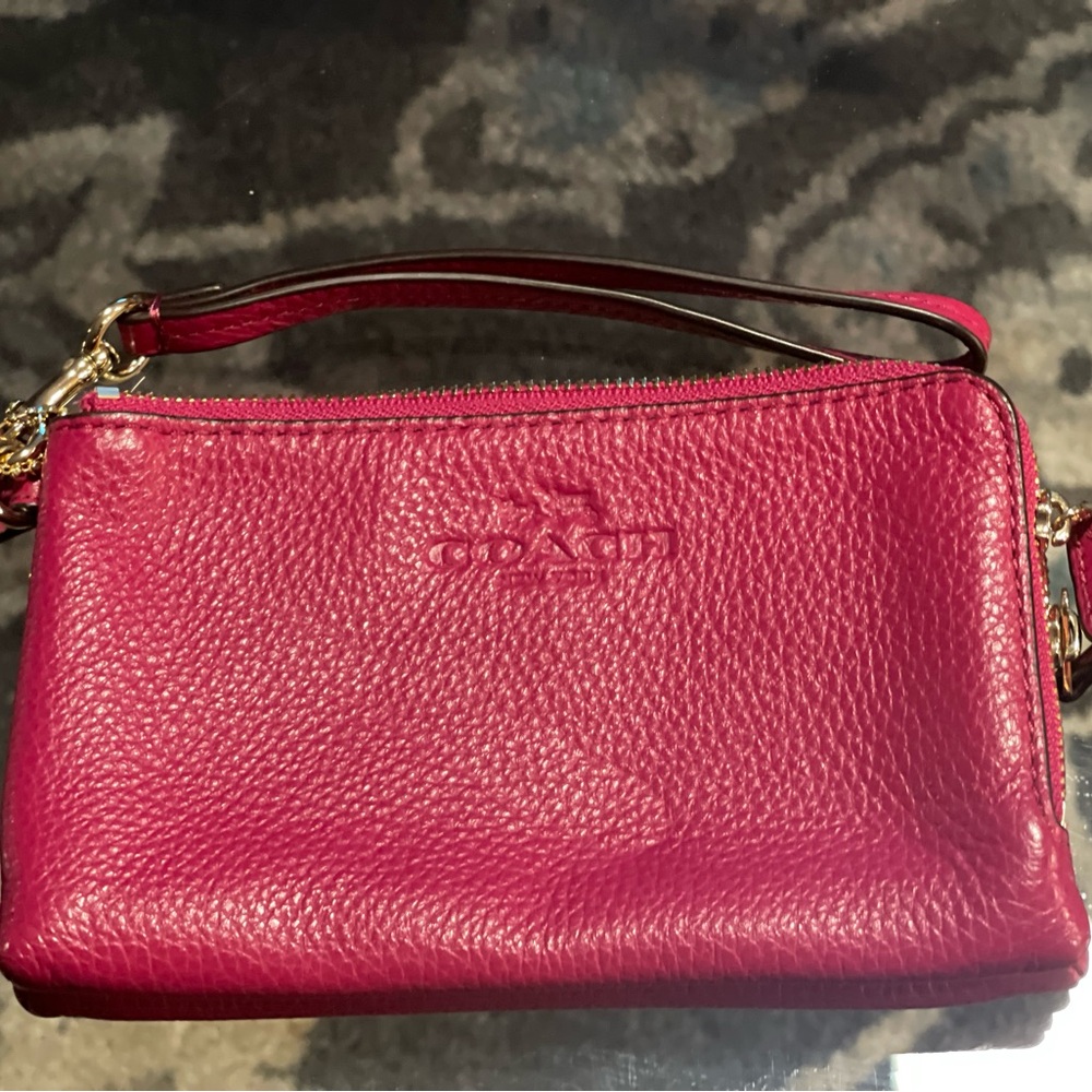 Coach, Fia, pink corn purse, and very good condition